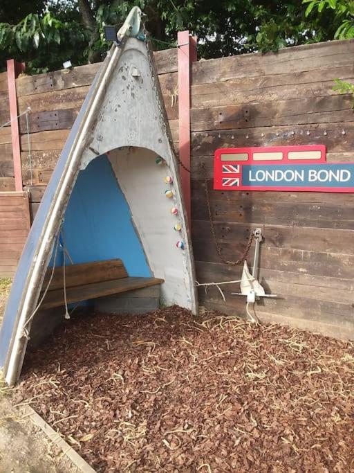 Rockets'S Retreat Bursledon Exterior foto
